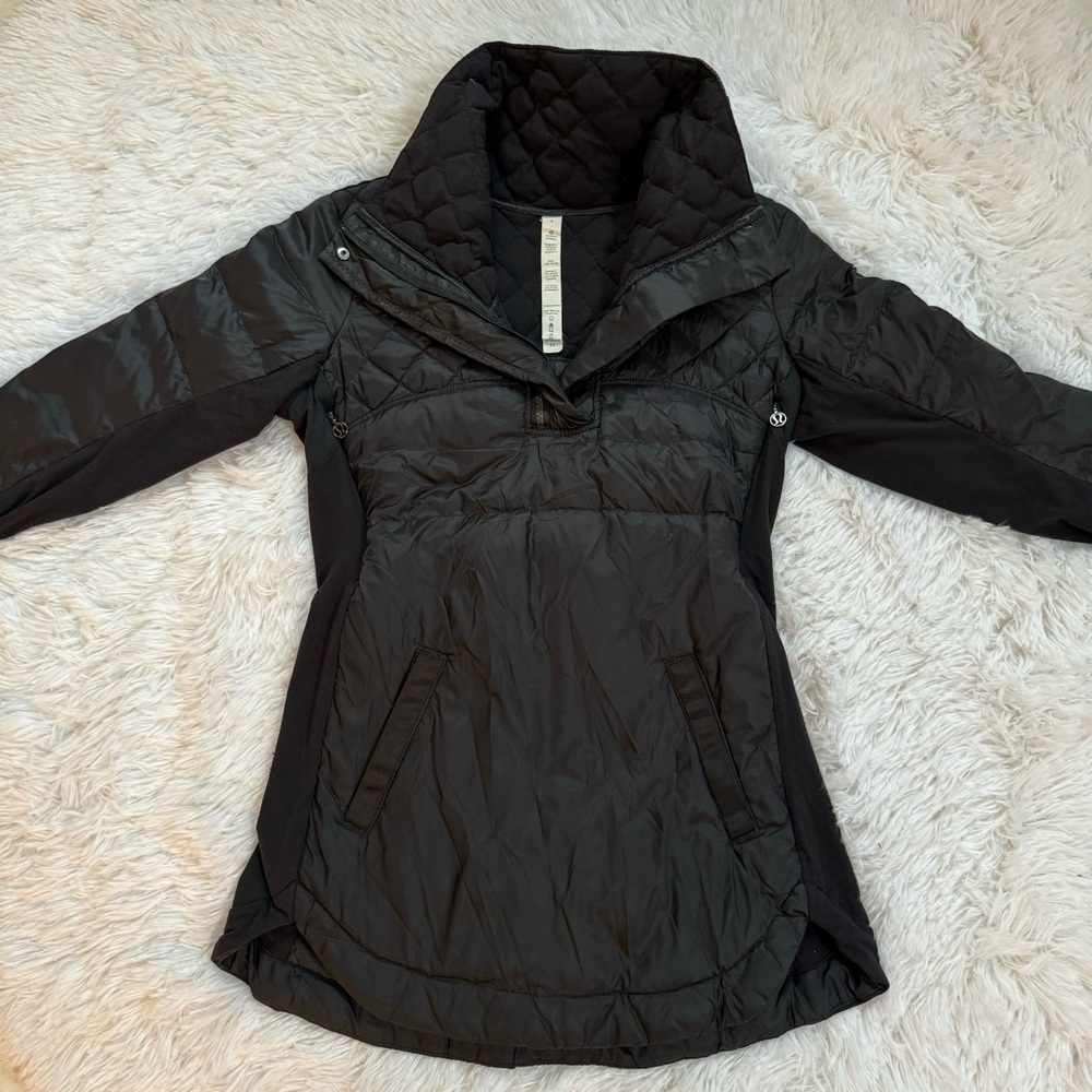 Lululemon "Down For A Run" Pullover Black - Size 4 - Picture 9 of 9
